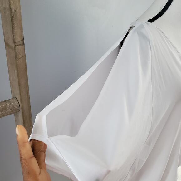 XOXO White Angel Sleeve Sheer Flowy V-Neckline Top L - Picture 6 of 10